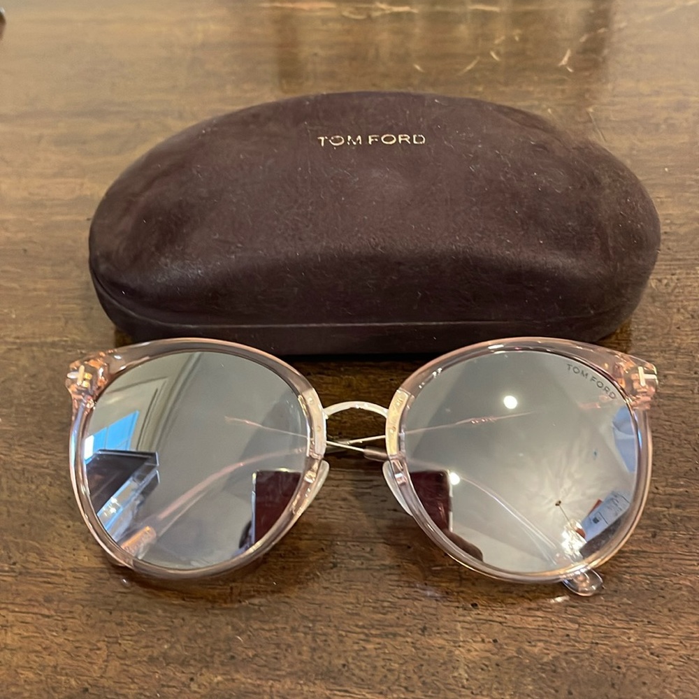 Tom Ford butterfly style sunglasses